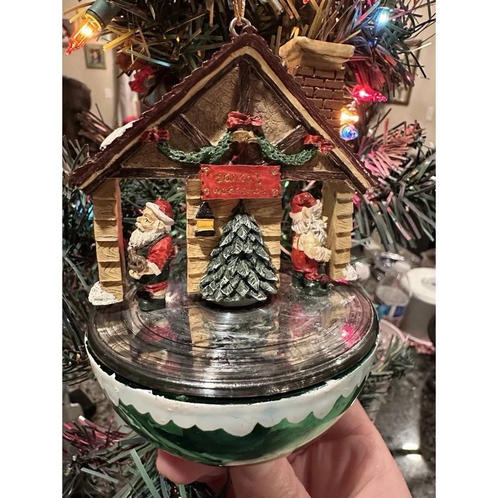 Eluceo In Motion Santa's Workshop Christmas Ornament Animated Vintage Light Plug